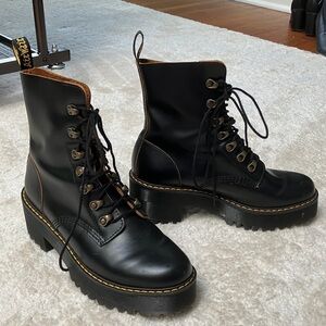 Dr. Martens Leona black boots
